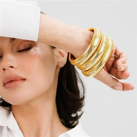 Set of 3 Gold Chunky Stretch Bangles for Women - 24K Gold Plated Bracelets - Picture 5 of 8